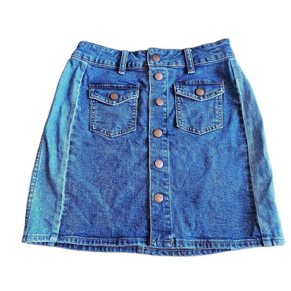 Madewell juniors Sz 24 two tone blue denim button front skirt
